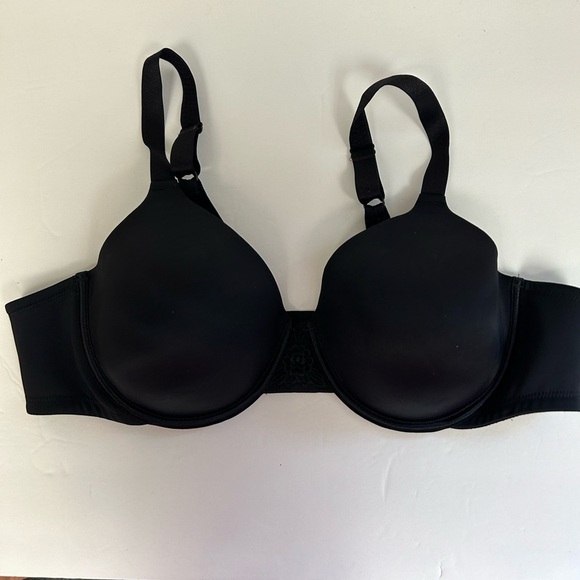 Vanity Fair/ Black Bra/ 44 B / - Picture 1 of 6